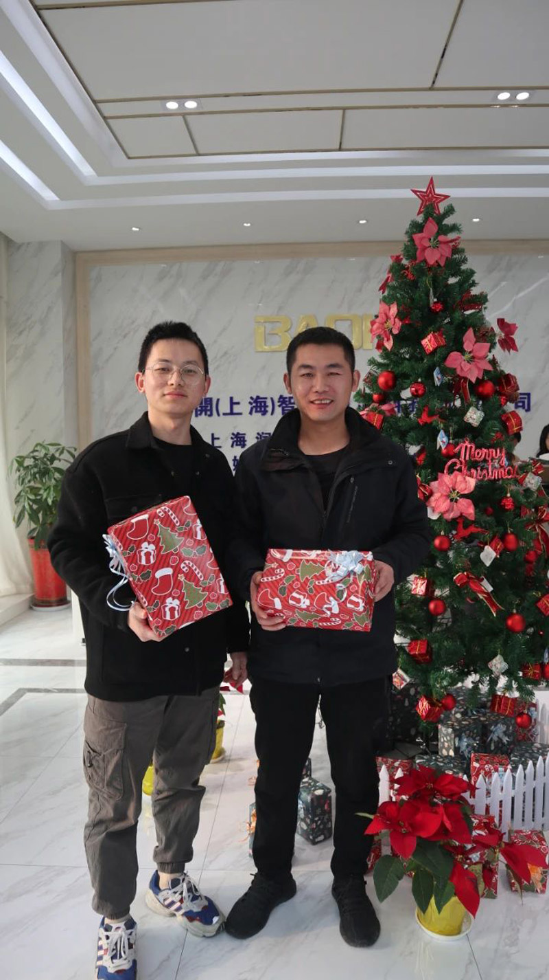 繽紛平安夜，歡樂圣誕節(jié) | 寶開舉辦第四季度員工集體生日會