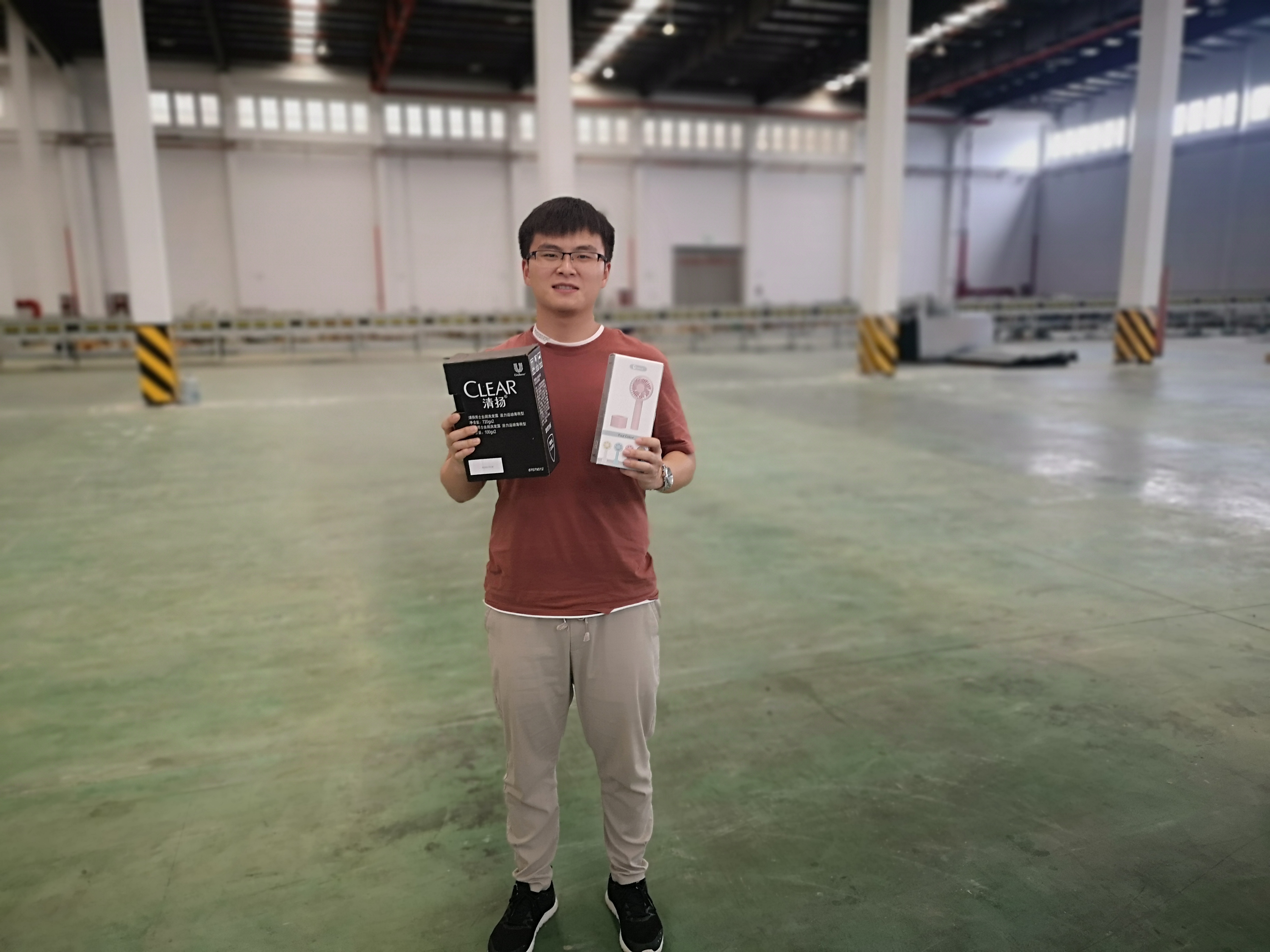 關愛職工 · 夏送清涼 | 寶開工會赴一線送清涼，致敬高溫下的堅守