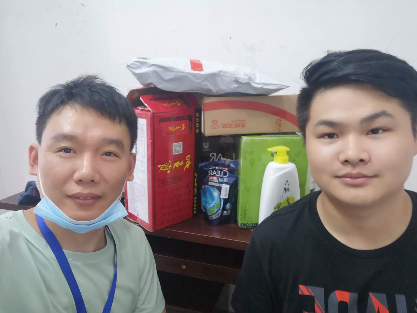 關愛職工 · 夏送清涼 | 寶開工會赴一線送清涼，致敬高溫下的堅守