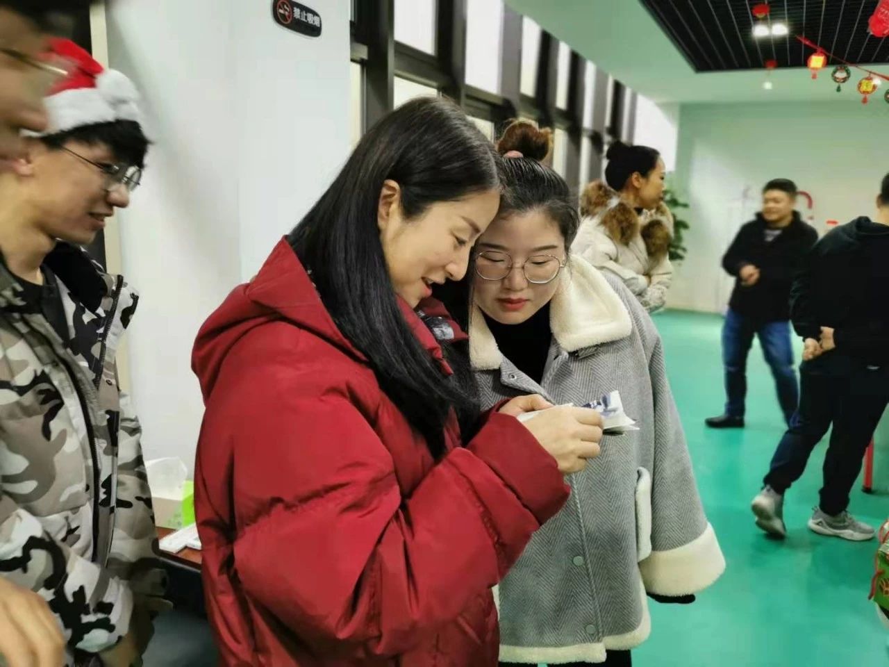 圣誕主題生日趴 | 濃情暖意平安夜，誕愿有你共前行