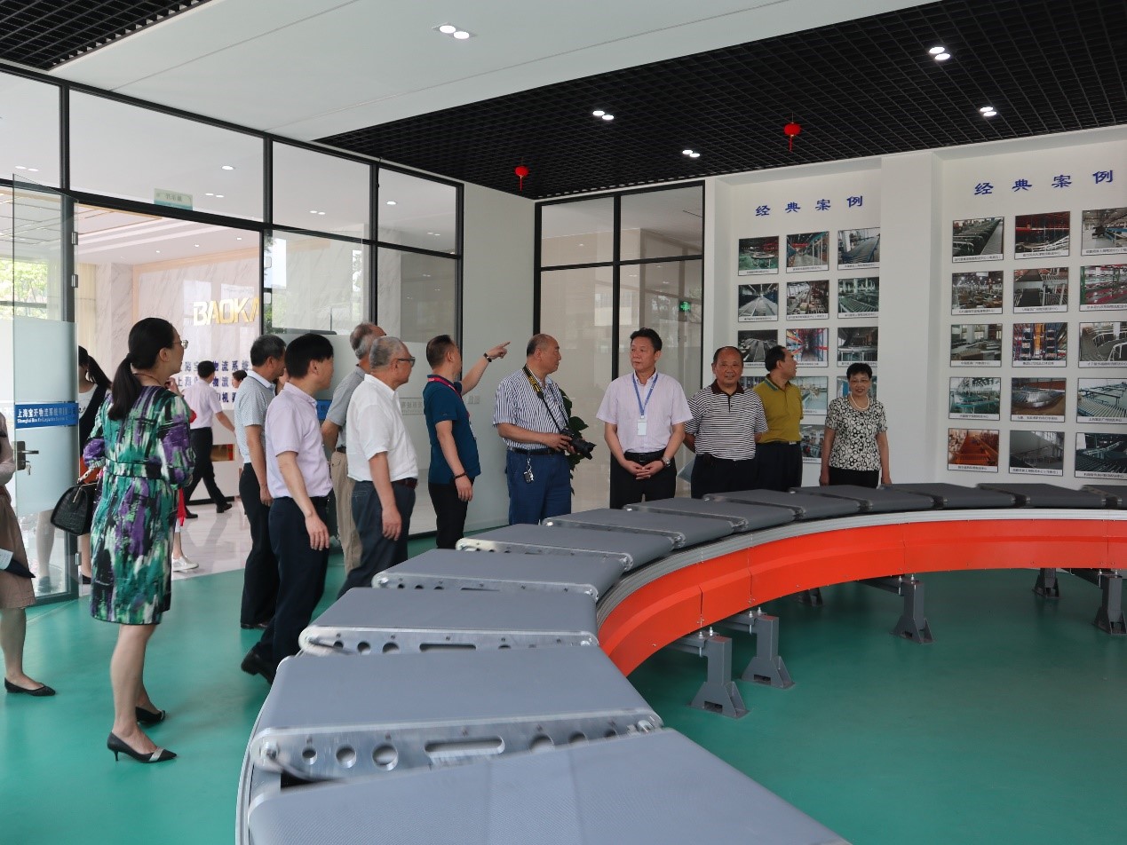 新聞 | 無錫市原政協(xié)領(lǐng)導、吳涇鎮(zhèn)黨委領(lǐng)導一行蒞臨寶開參觀考察