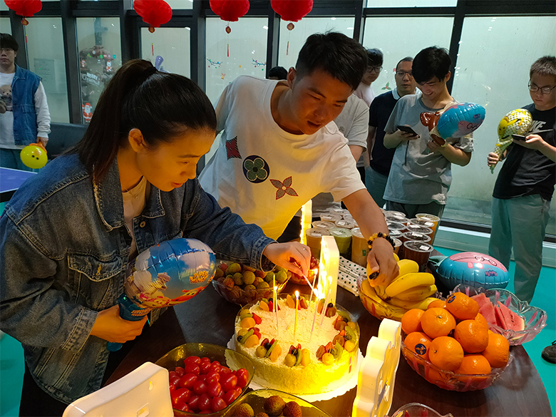 員工集體生日會｜溫馨五月，感恩有你，攜手同行