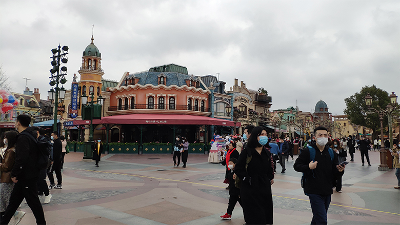 Happy Women’s Day | 歡度三八節(jié)，我們相約上海迪士尼樂園