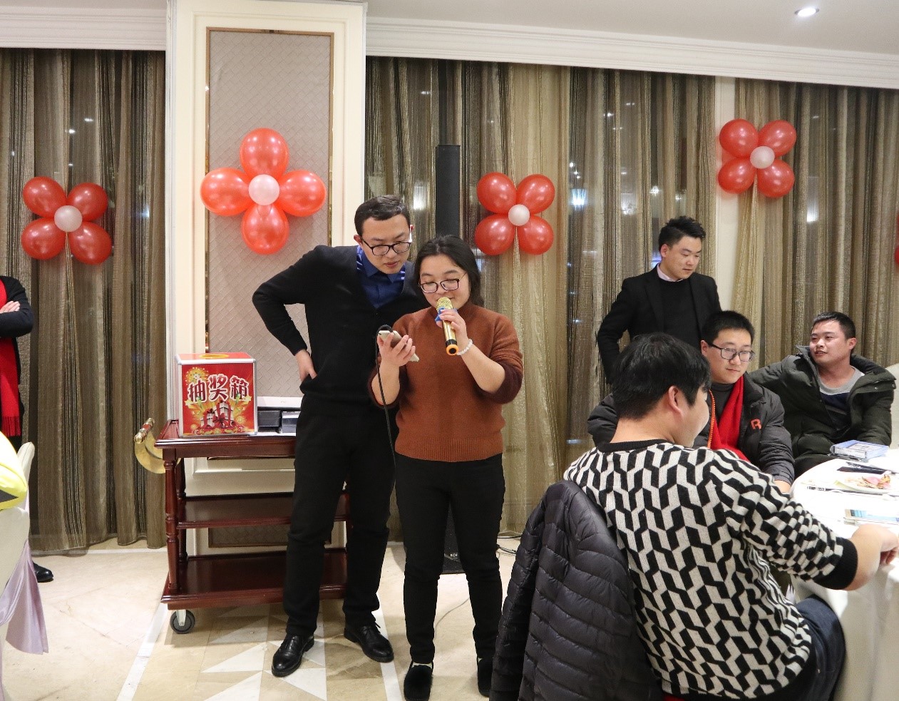 新聞 | “不忘初心創(chuàng)輝煌，牢記使命迎挑戰(zhàn)”寶開年會系列活動報道