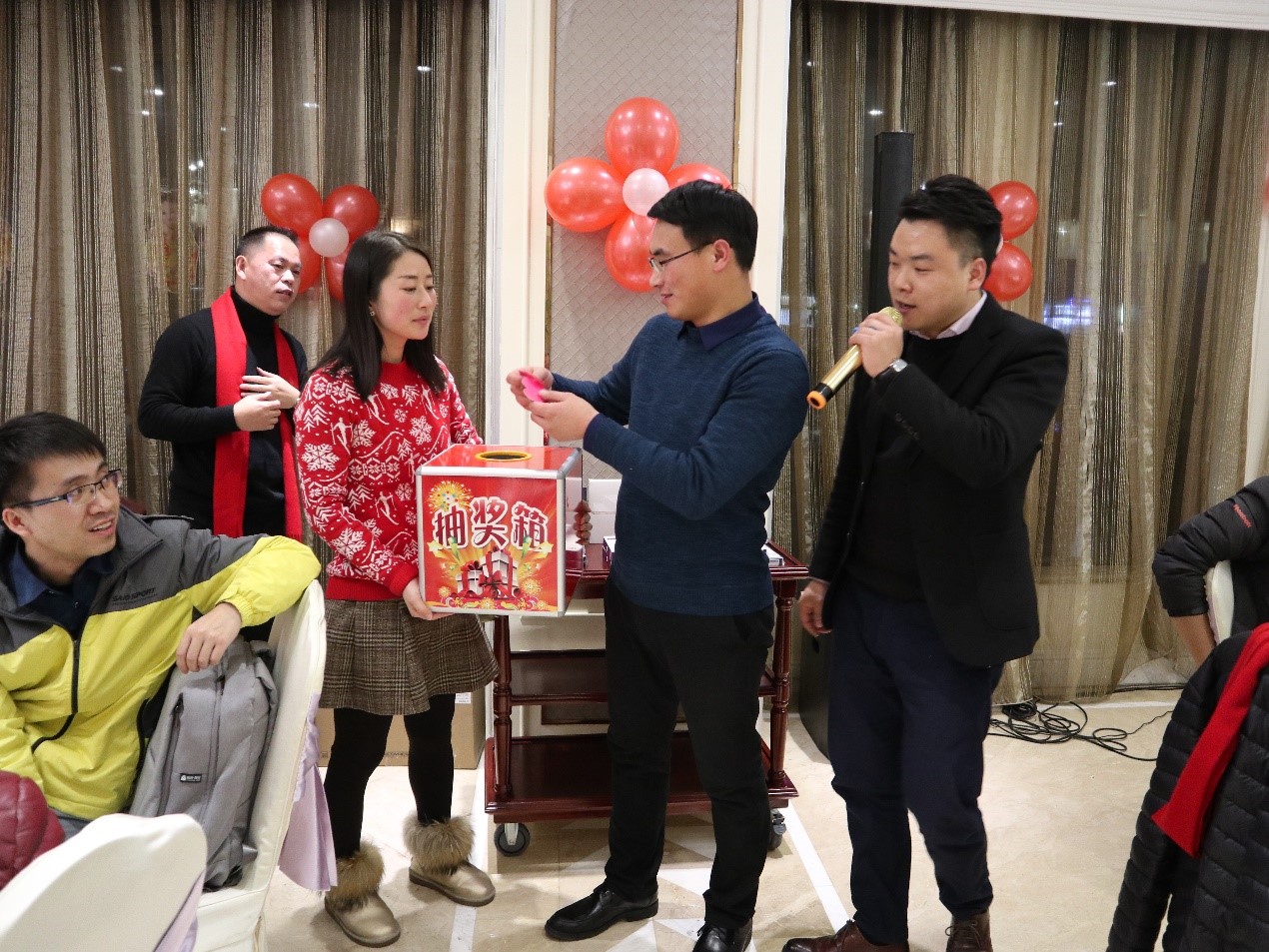 新聞 | “不忘初心創(chuàng)輝煌，牢記使命迎挑戰(zhàn)”寶開年會系列活動報道